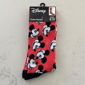 🤩3/$15 SALE🤩!!!
Disney Red and Black Mickey Mouse Socks